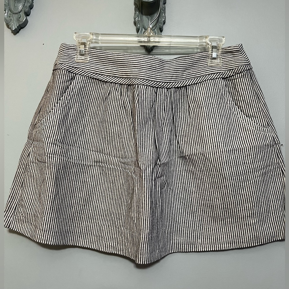 J crew 2 linen skirt blue striped